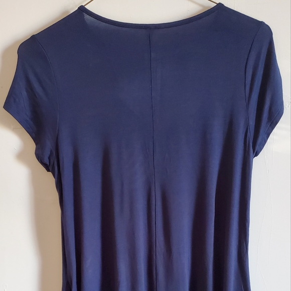 SIMLU DRESS - Picture 4 of 11